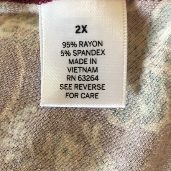 Dress Barn Floral top - Picture 4 of 8